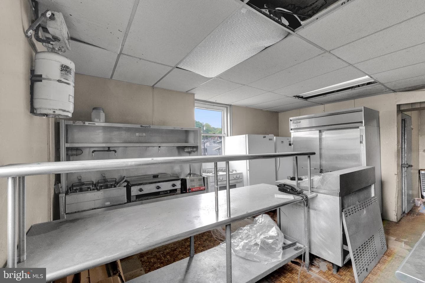 300 Lafayette Street photo 40