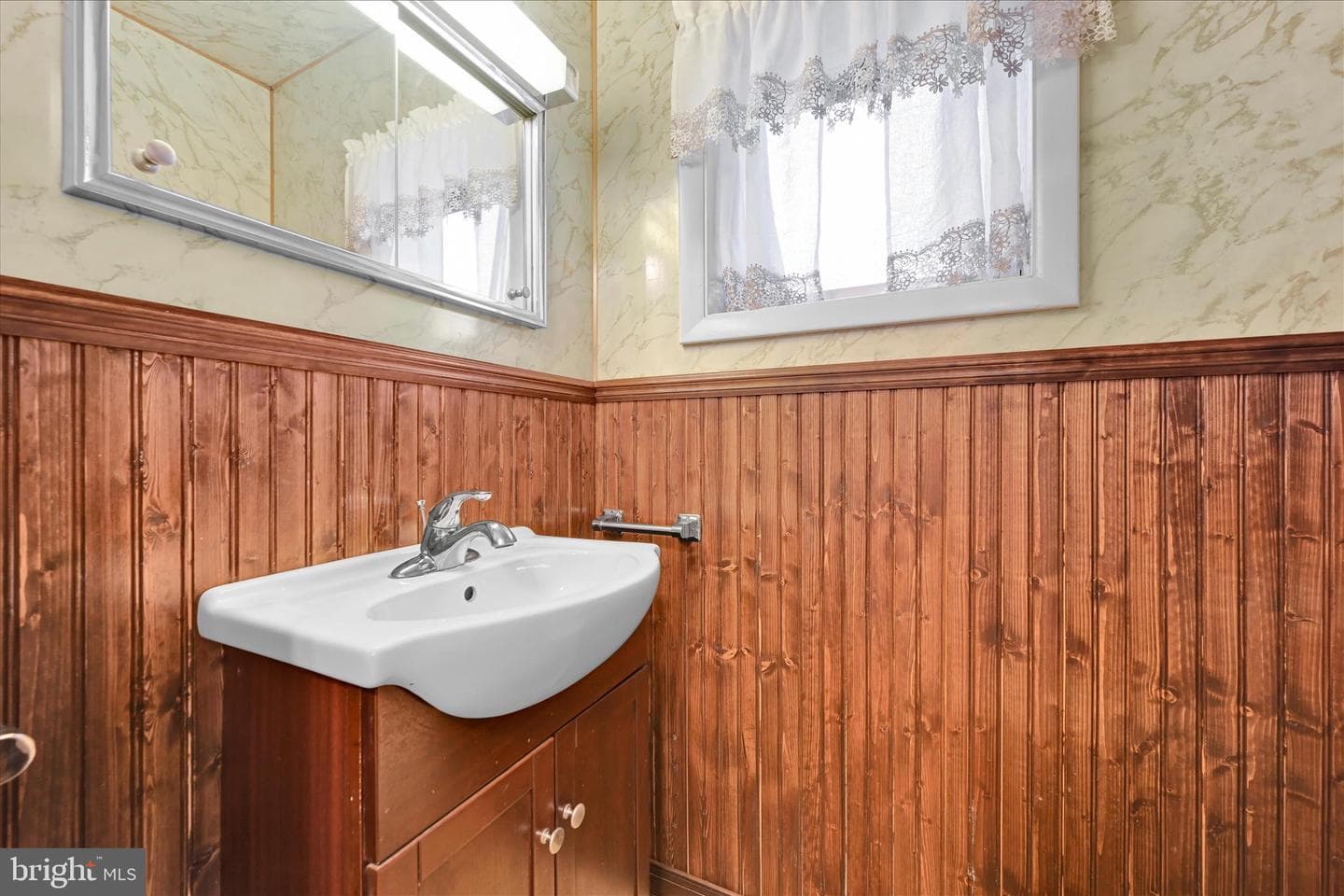 41 N Tulpehocken Street photo 15
