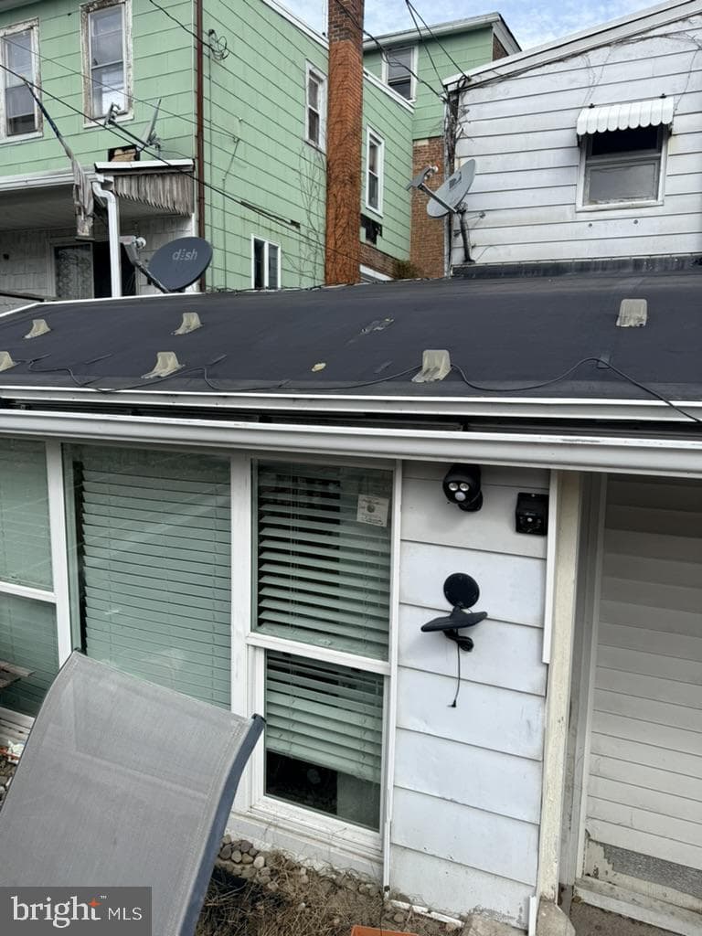 1222 Centre Street photo 7