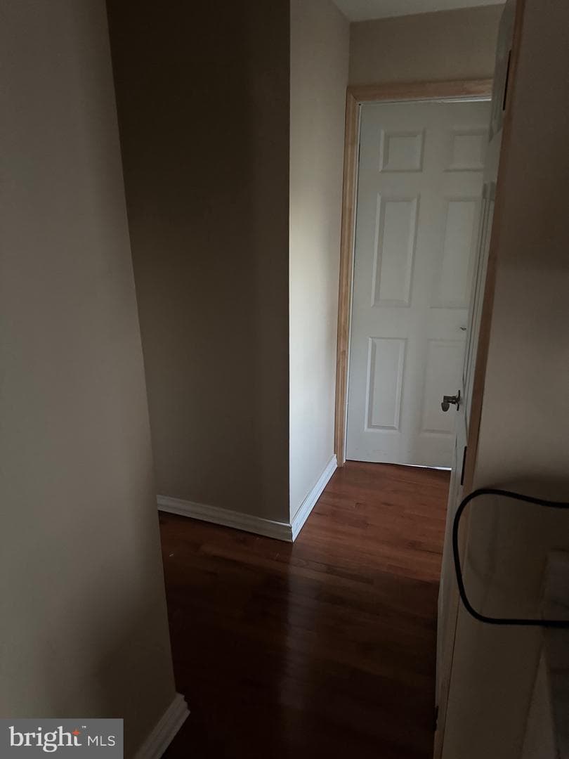 204 E B Street photo 5