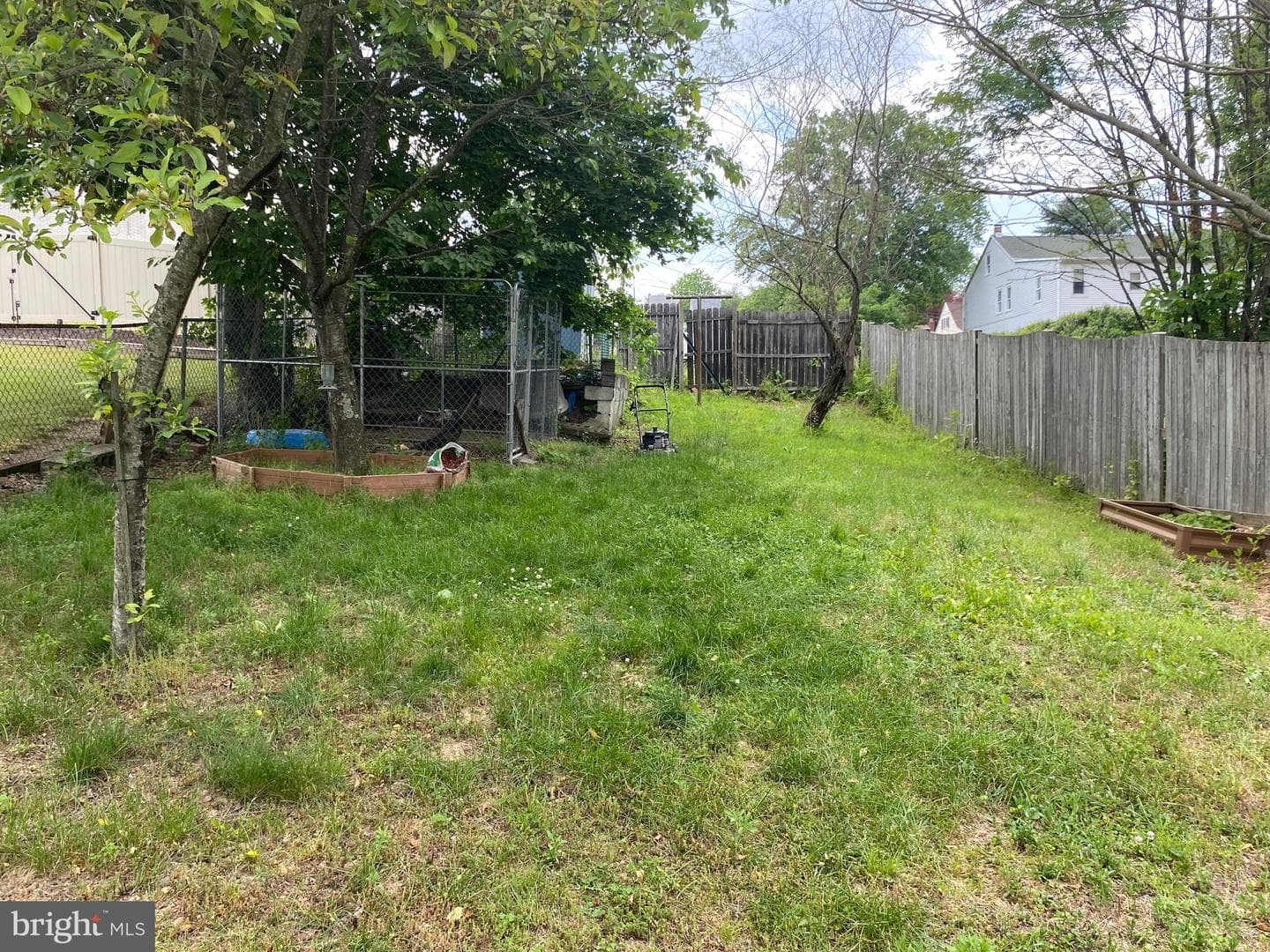 334 Arnot Street photo 3
