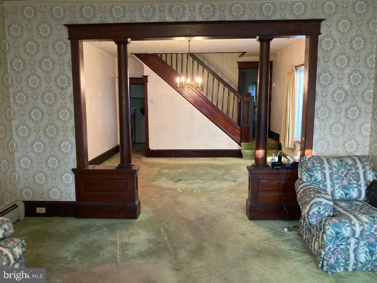 143 N Railroad Ave. photo 3