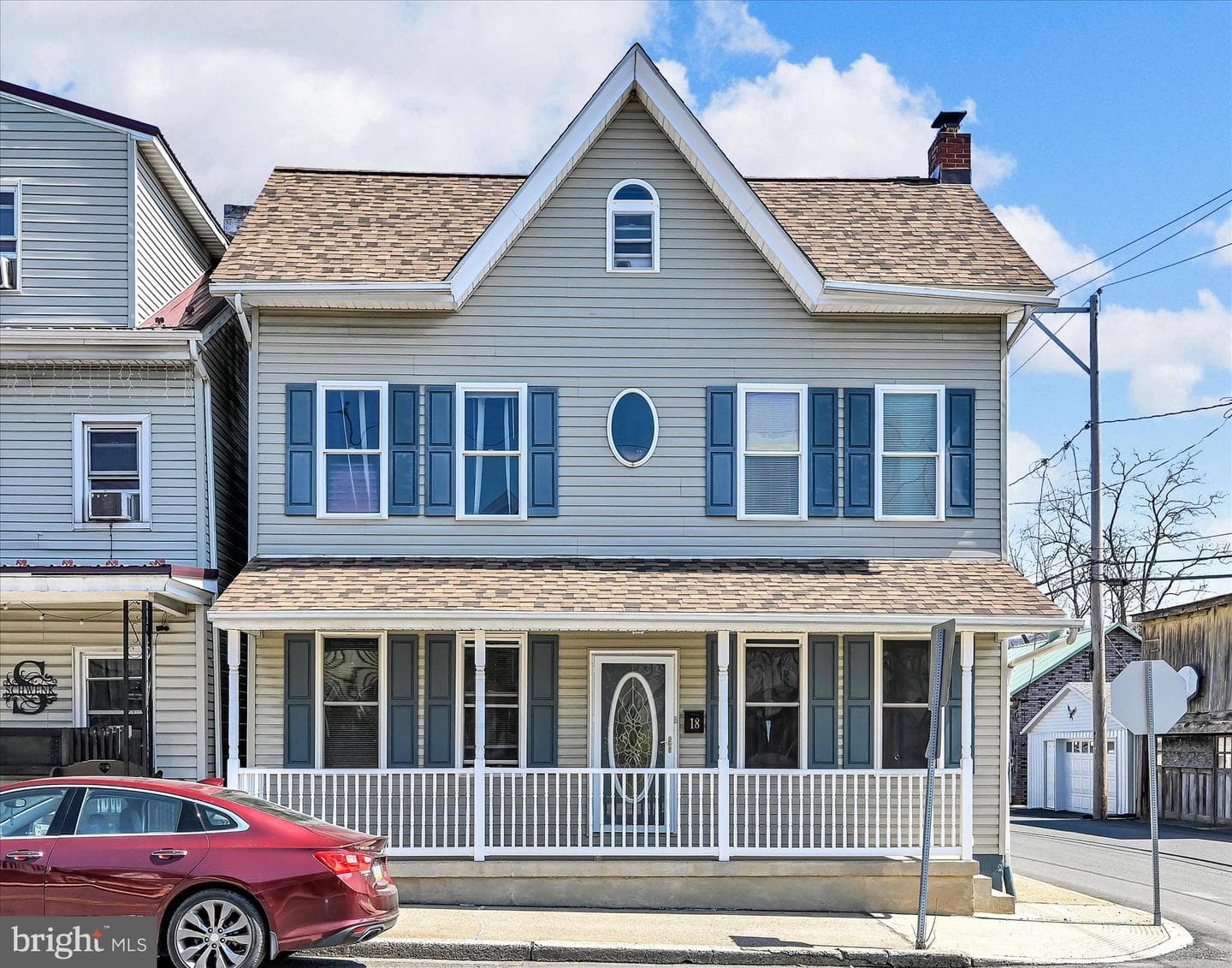 18 N Berne Street
