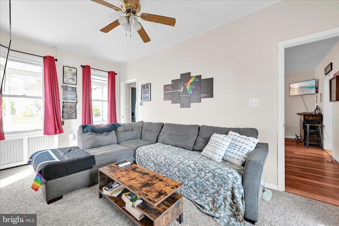 18 N Berne Street photo 11