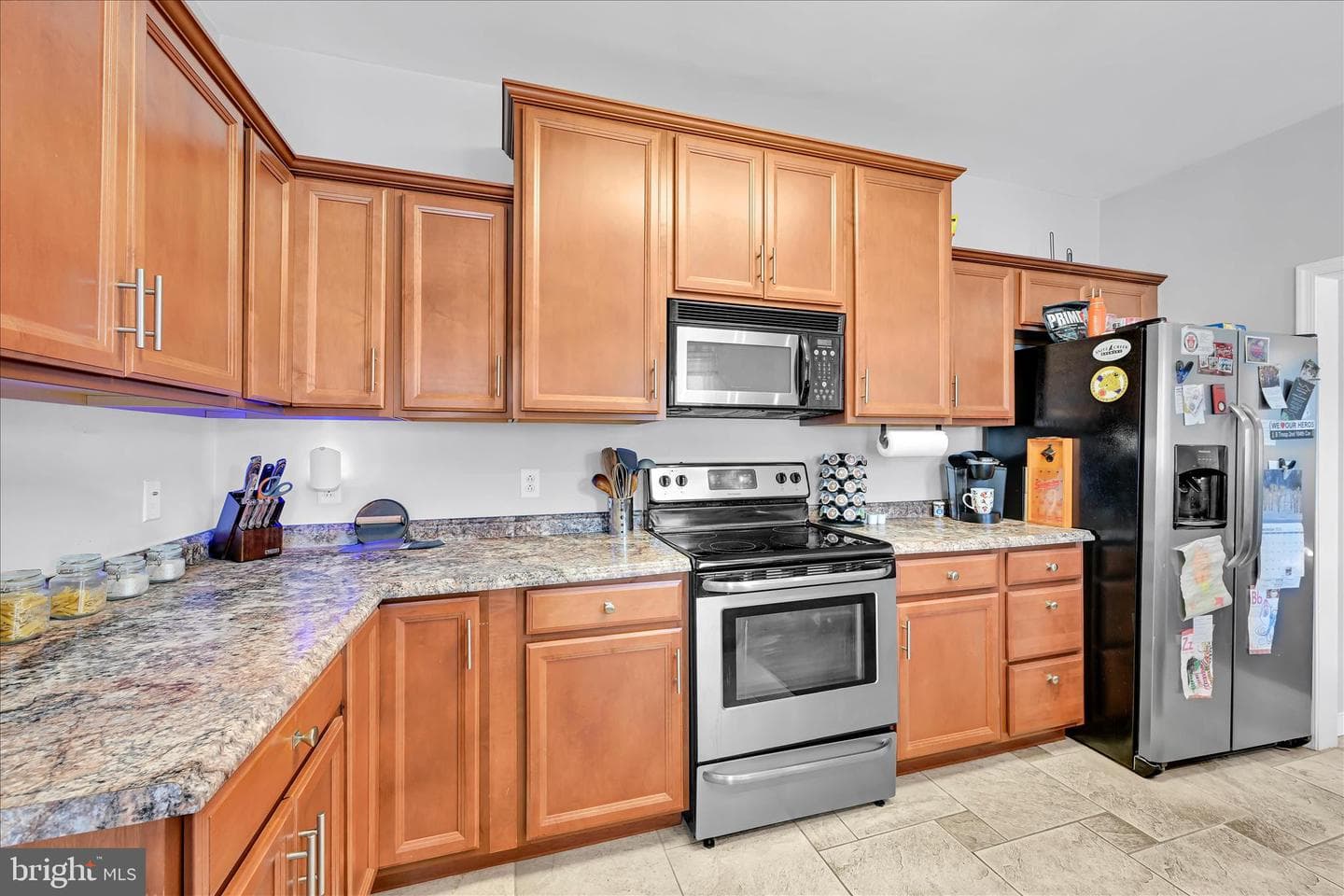 18 N Berne Street photo 20