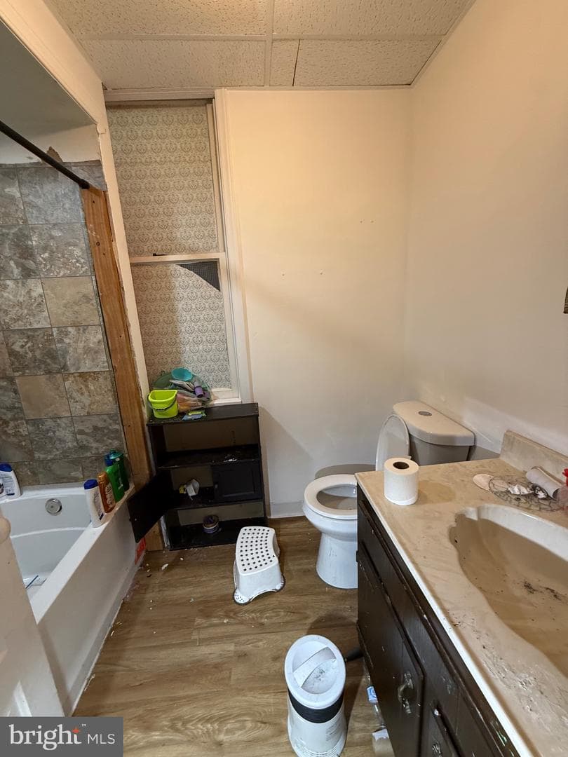 33 W Spruce Street photo 4