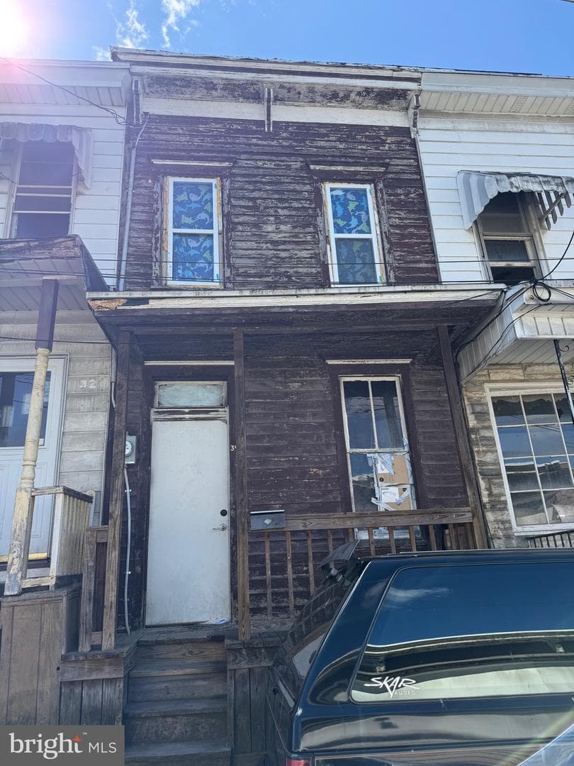 33 W Spruce Street photo 6