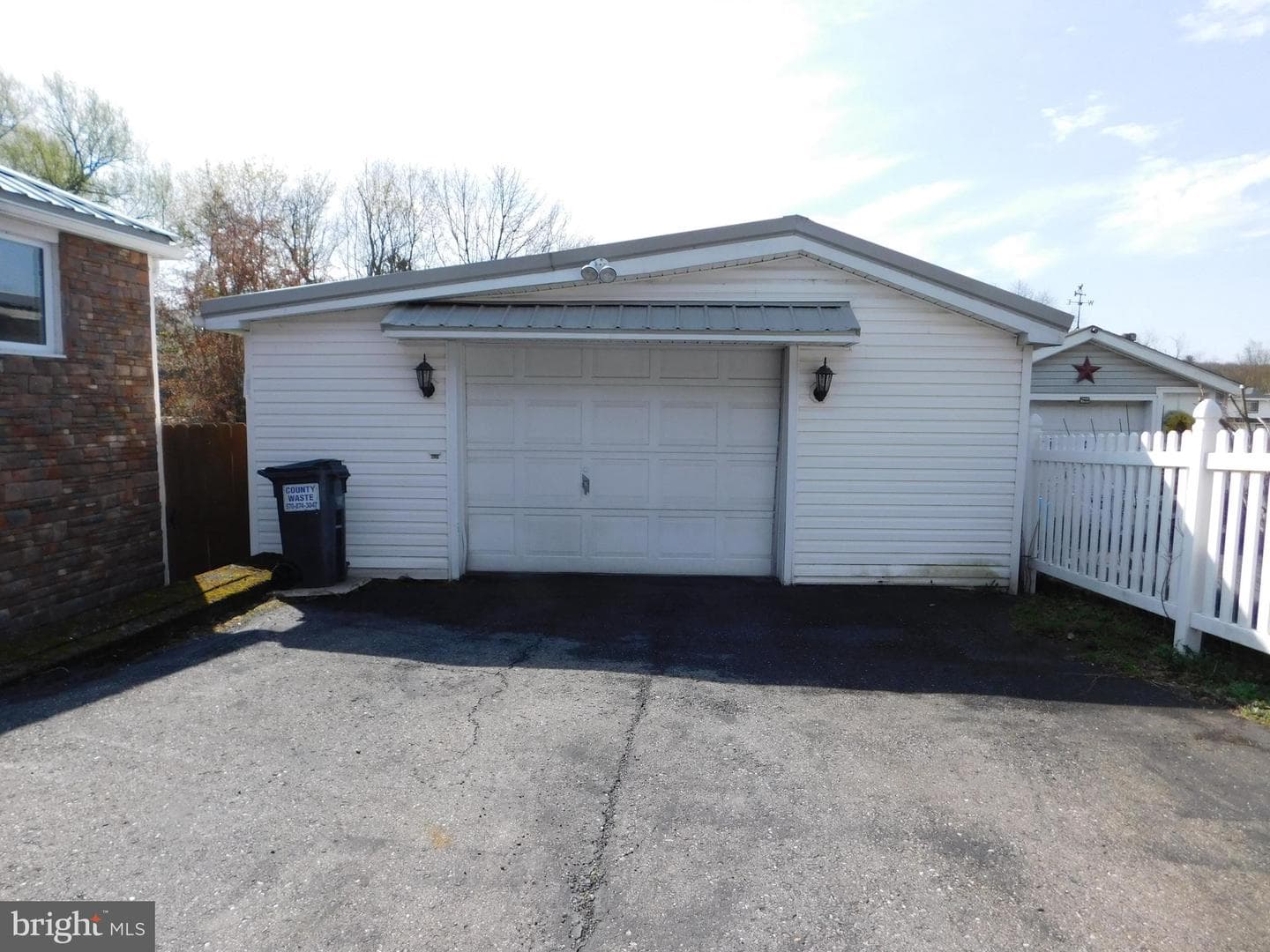194 Roosevelt Drive photo 5