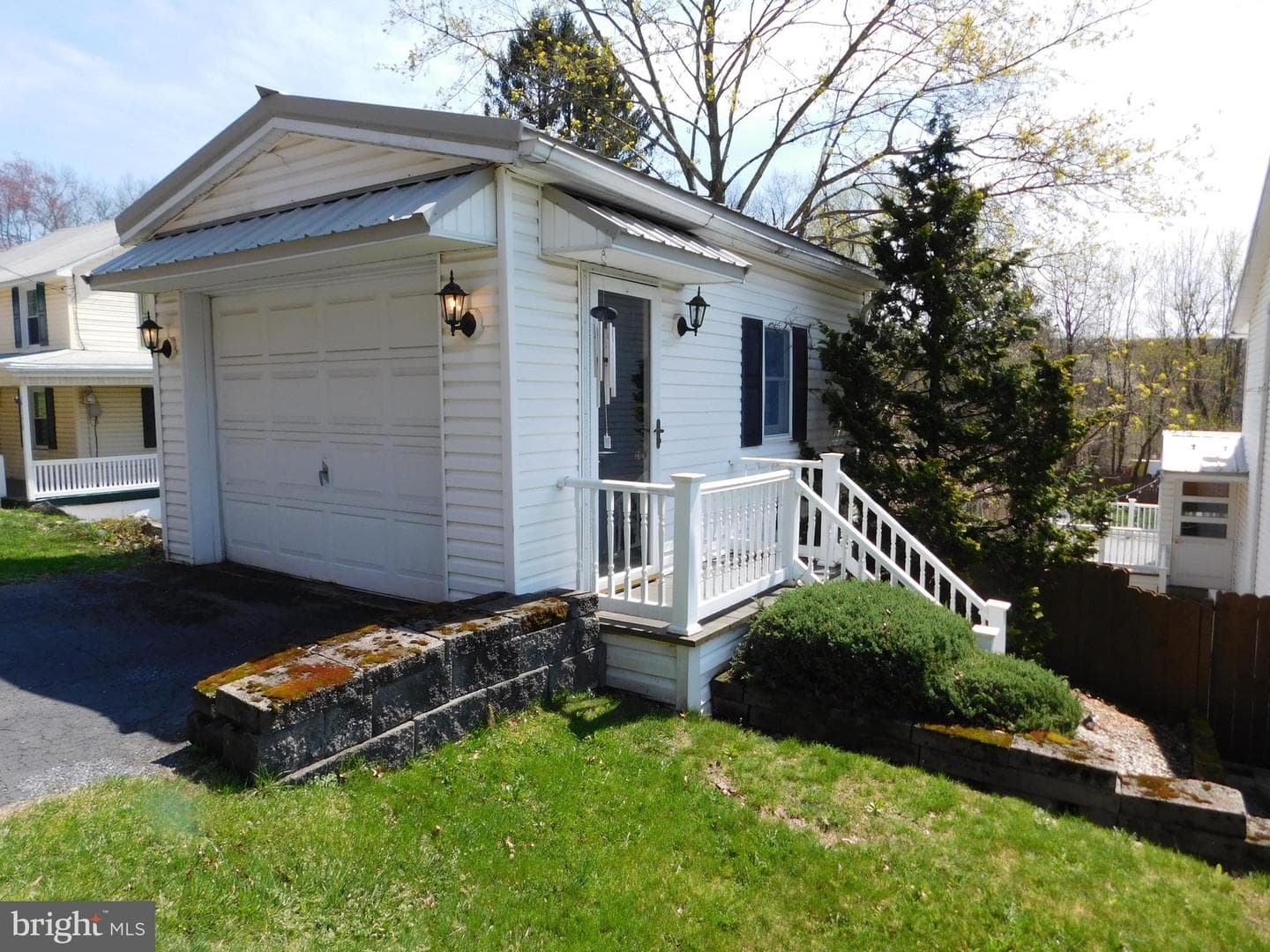 194 Roosevelt Drive photo 6