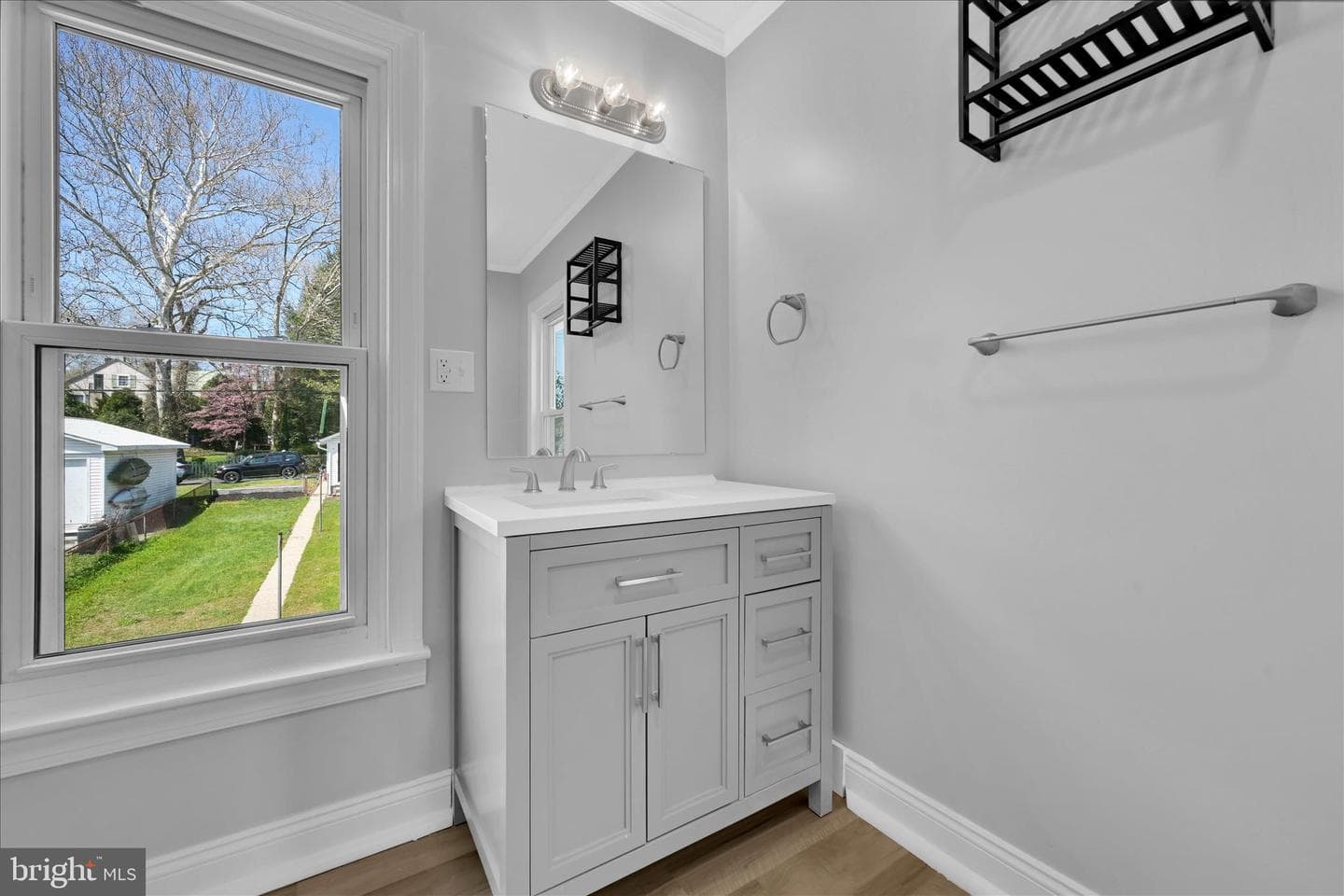 38 Mifflin Street photo 16