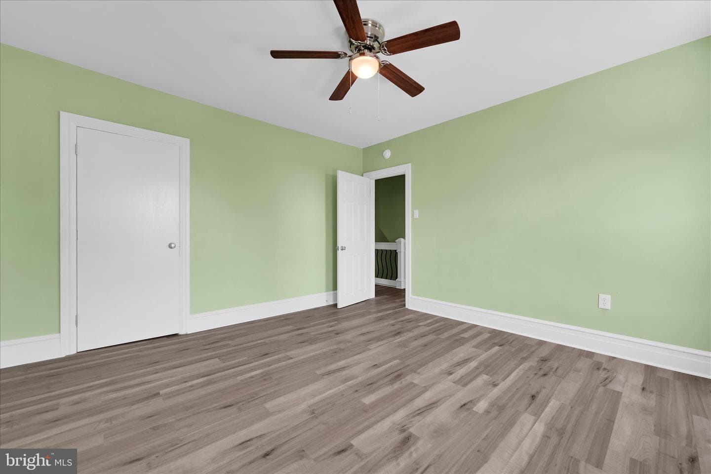 38 Mifflin Street photo 21