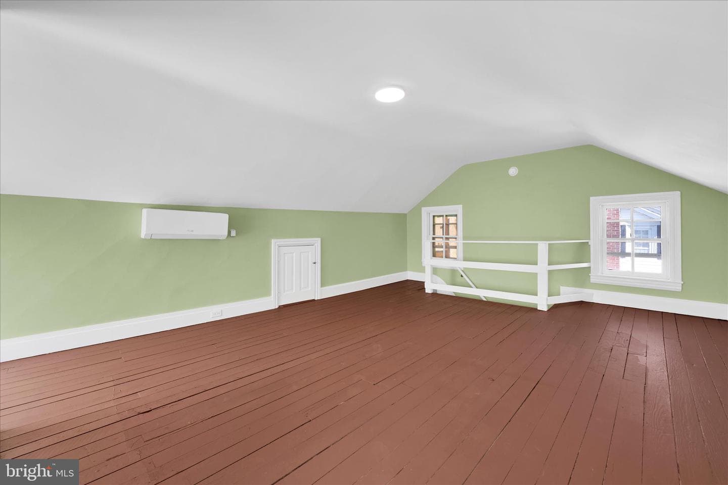 38 Mifflin Street photo 24