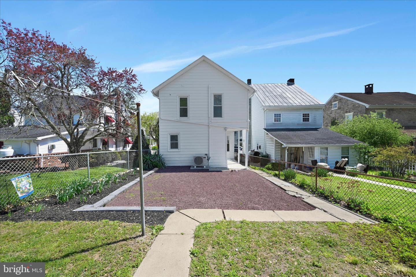 38 Mifflin Street photo 30