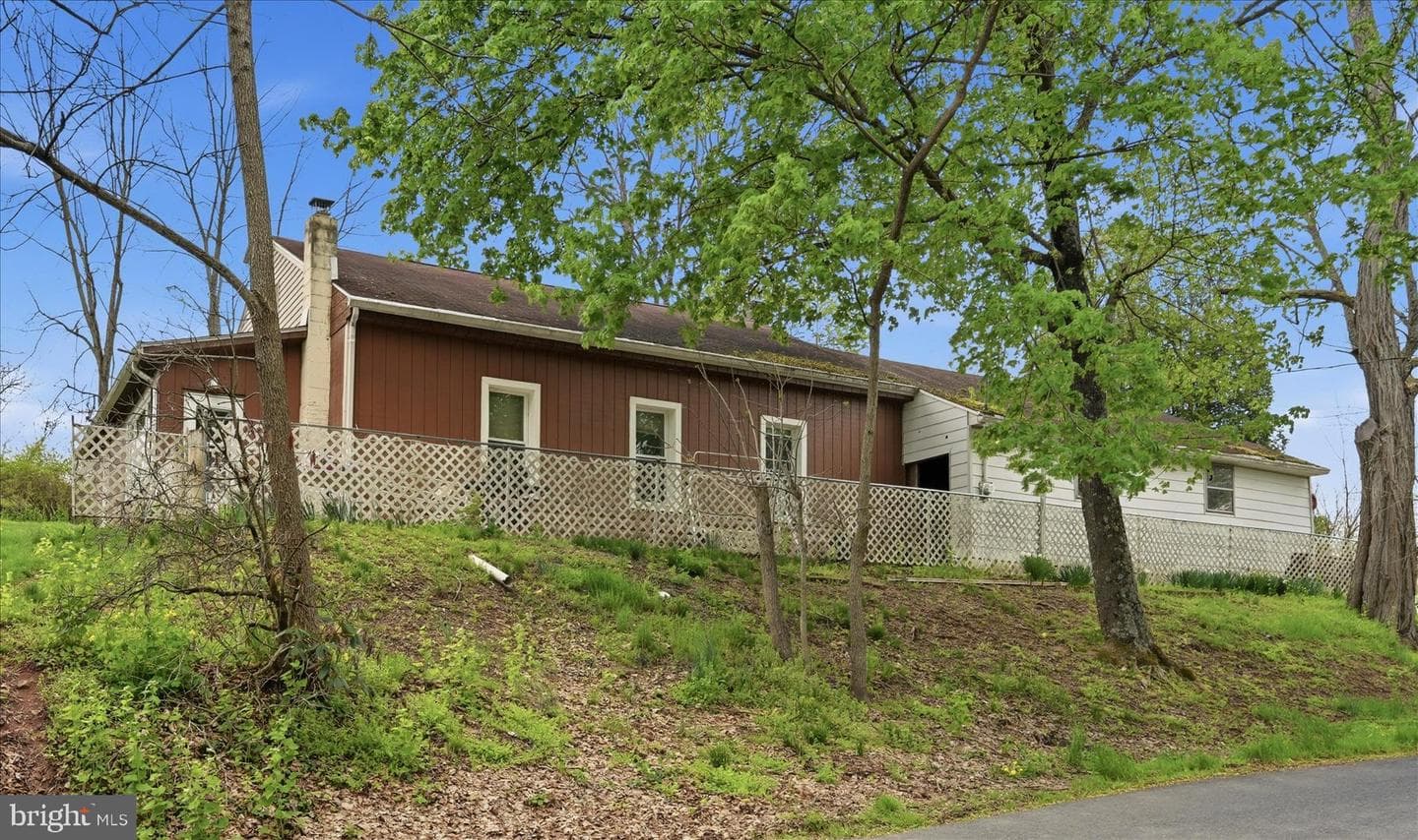 35 Stephens Road photo 9