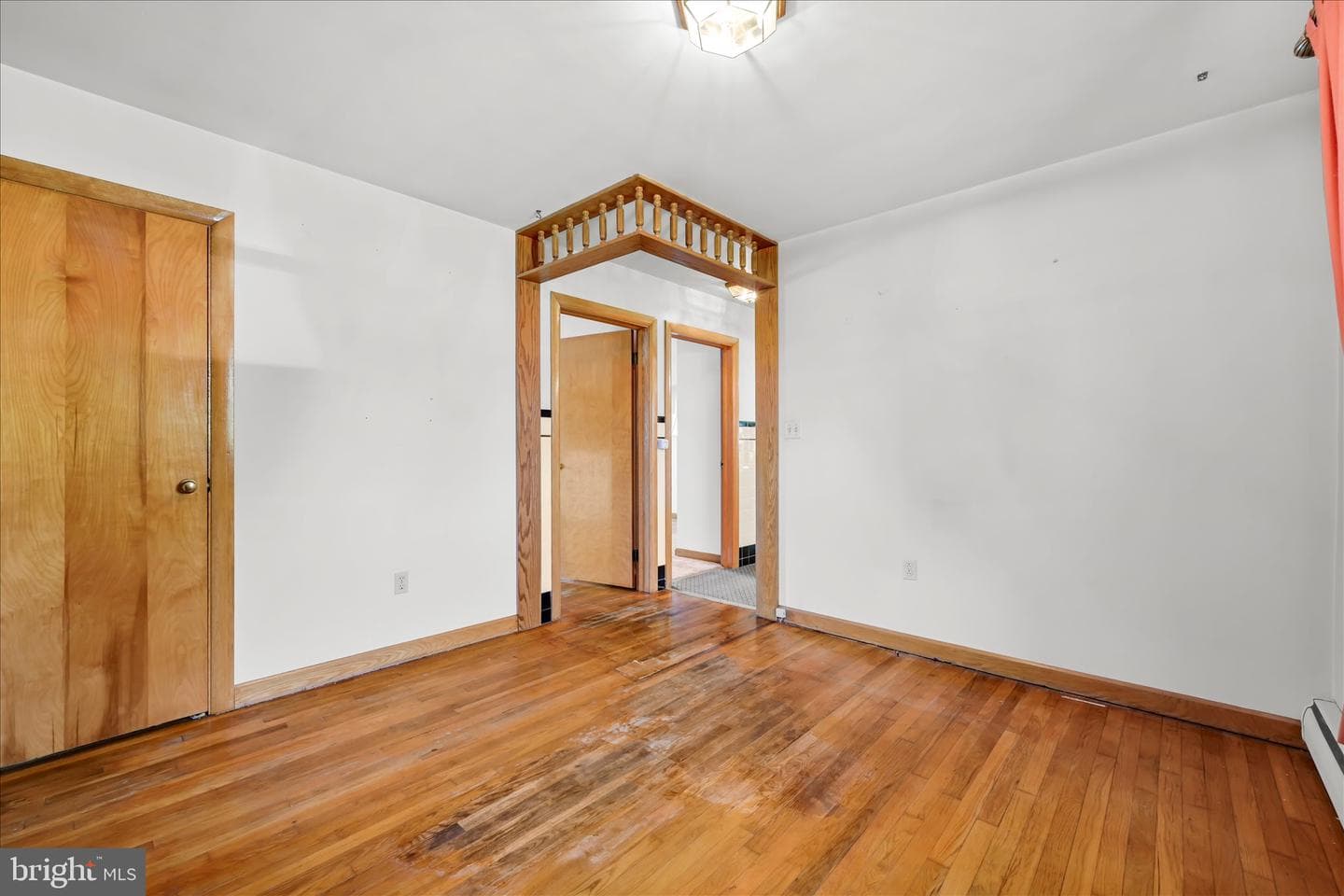 214 W Maple Street photo 22