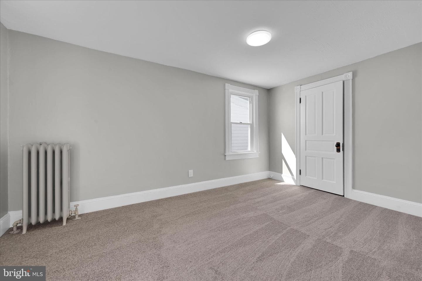 328 S Jackson Street photo 22