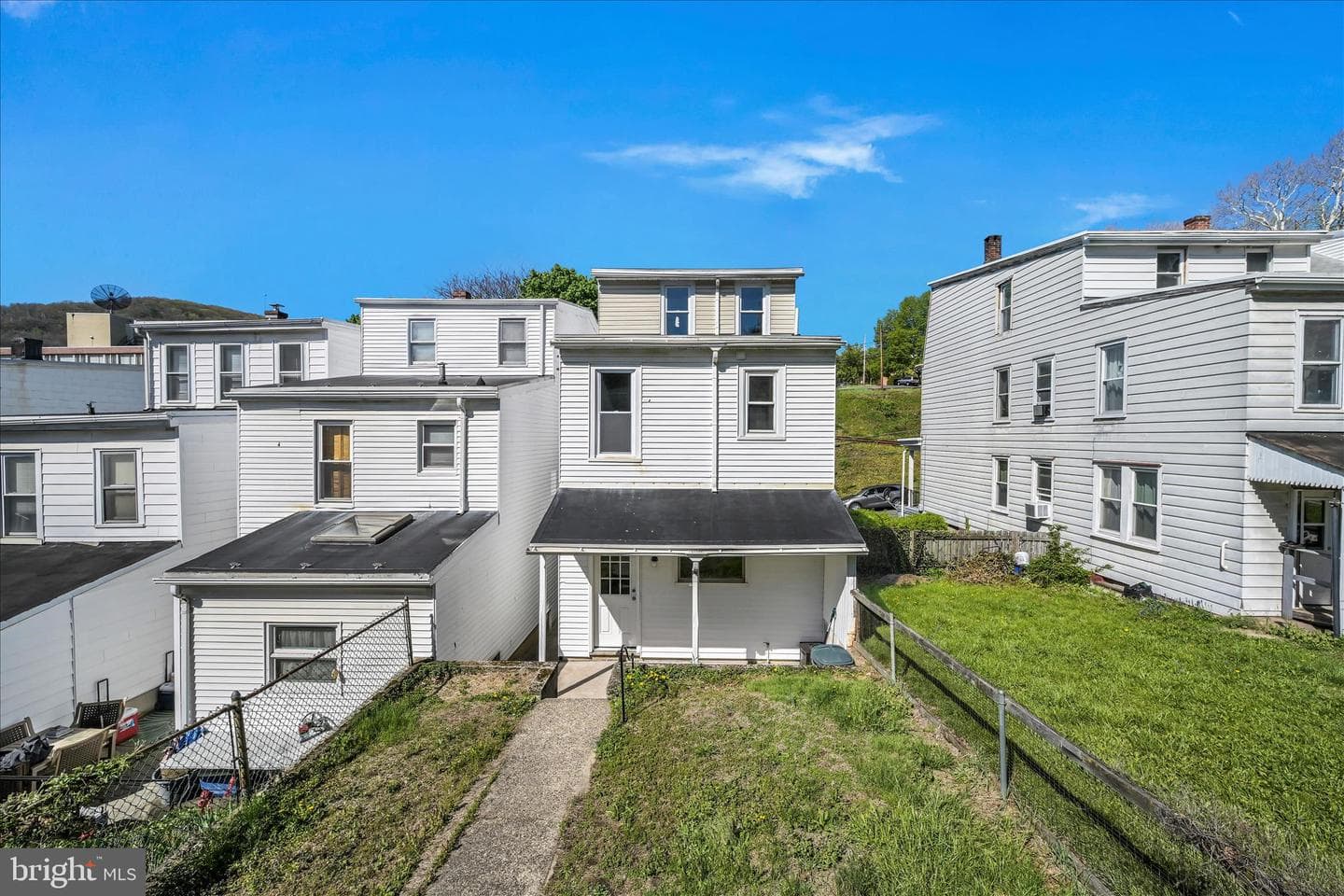 328 S Jackson Street photo 31