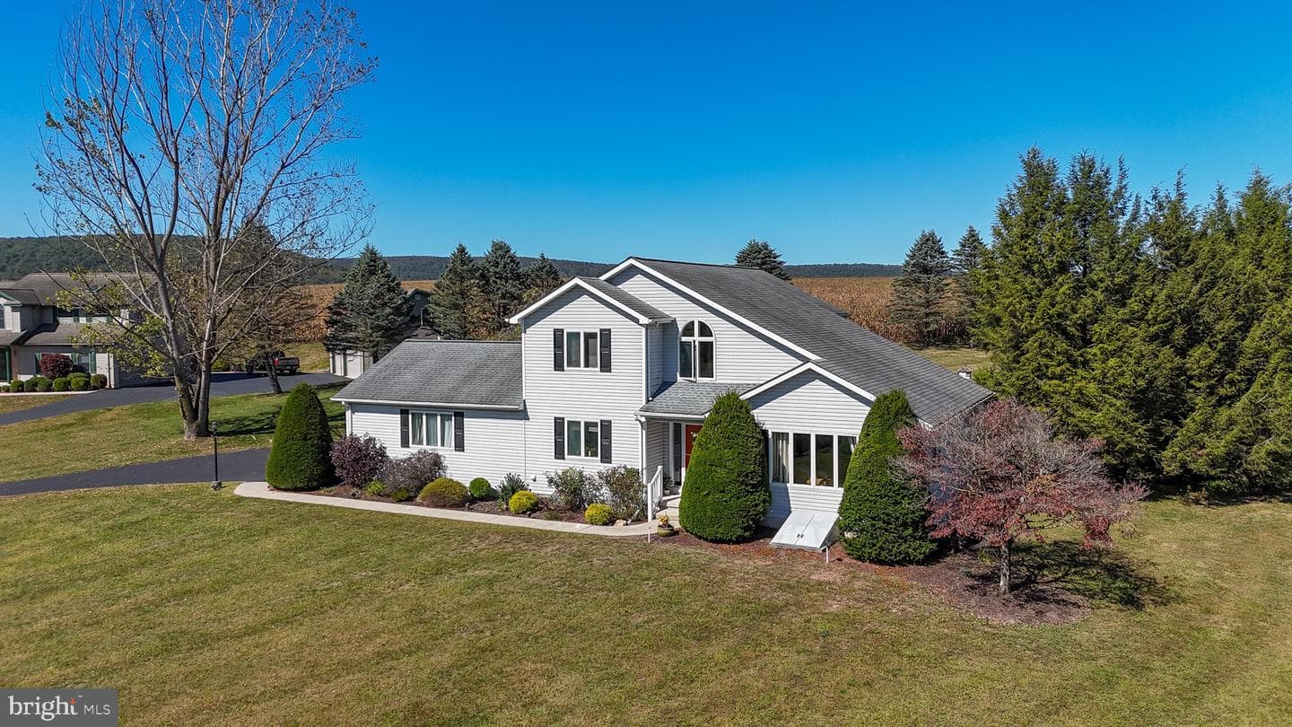 1319 Shady Lane photo 6