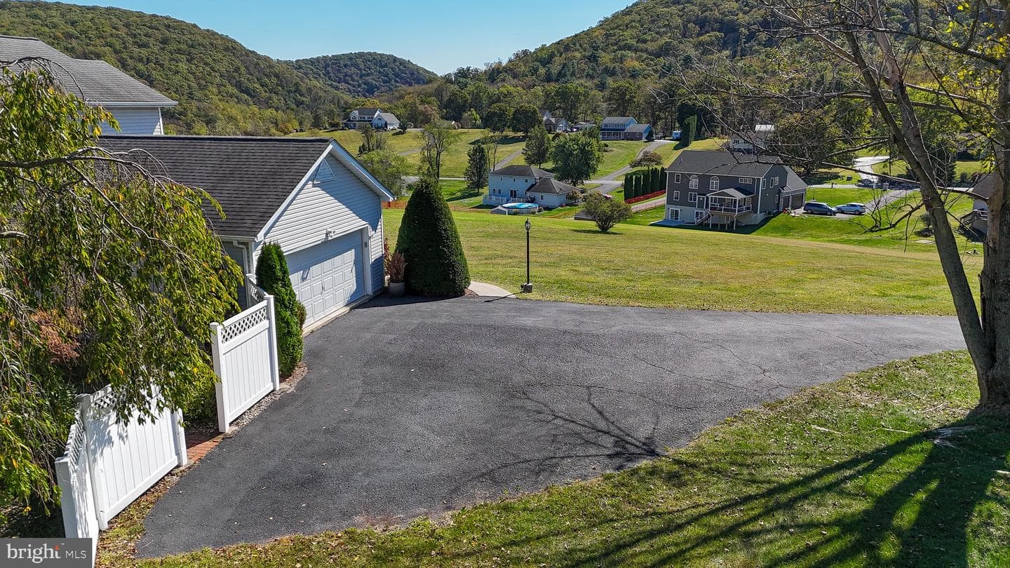 1319 Shady Lane photo 81