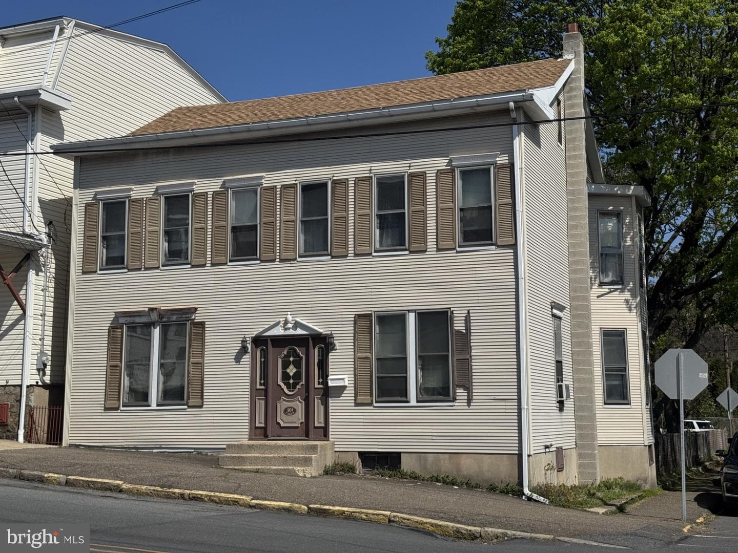 201 N Front Street, Minersville