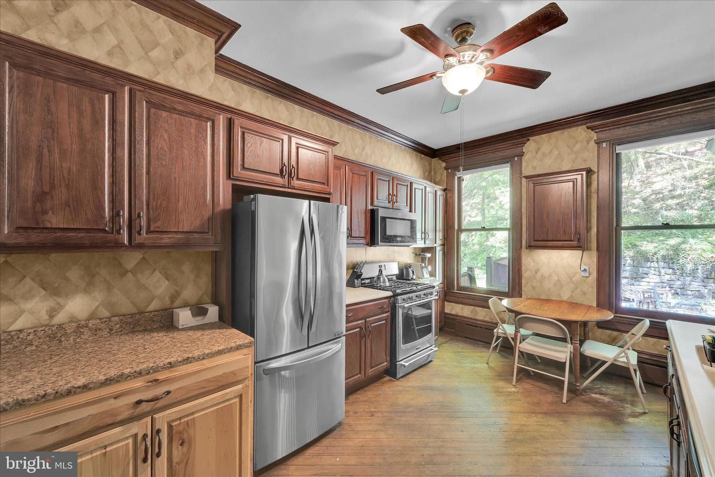 914 W Market Street photo 21