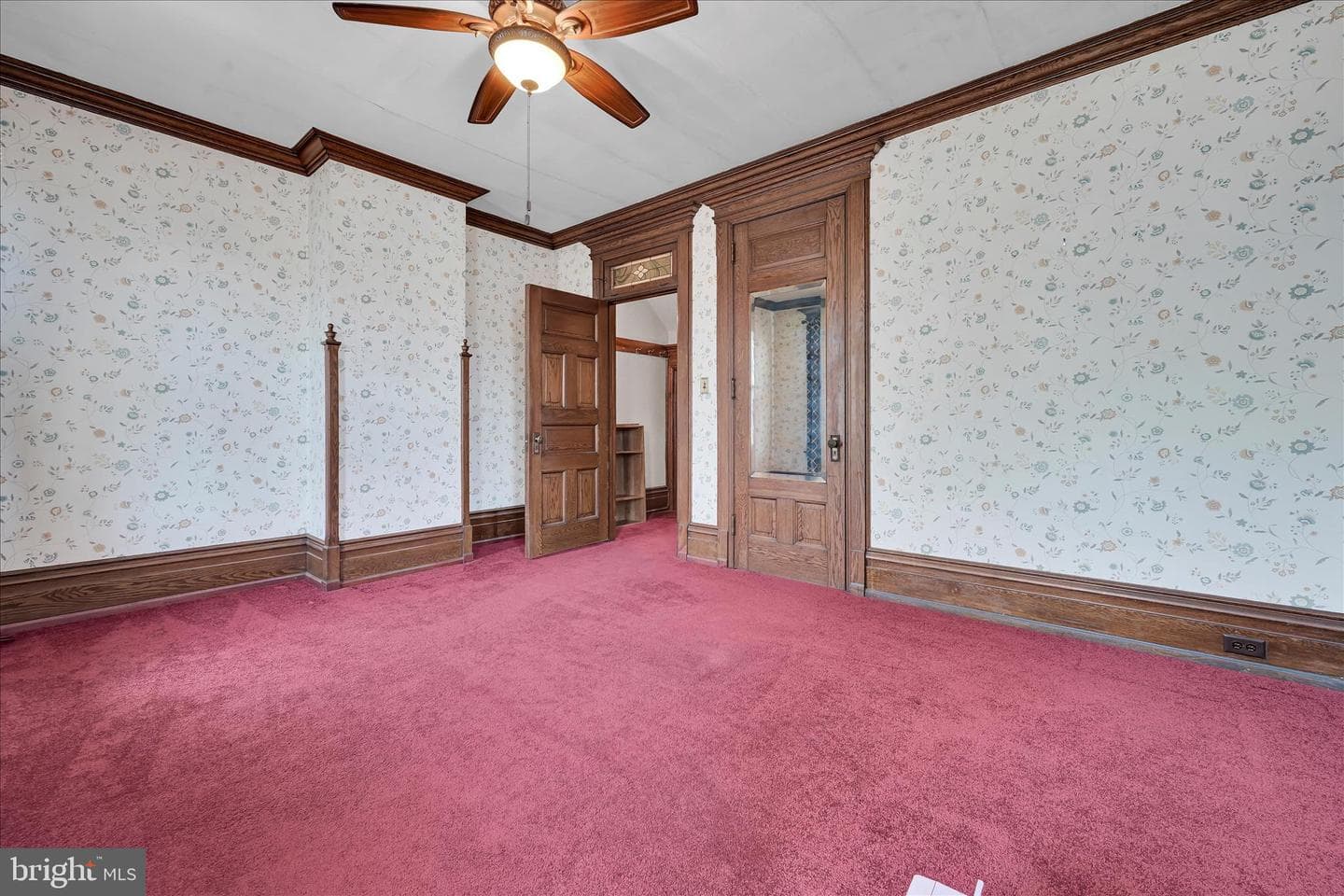 914 W Market Street photo 30
