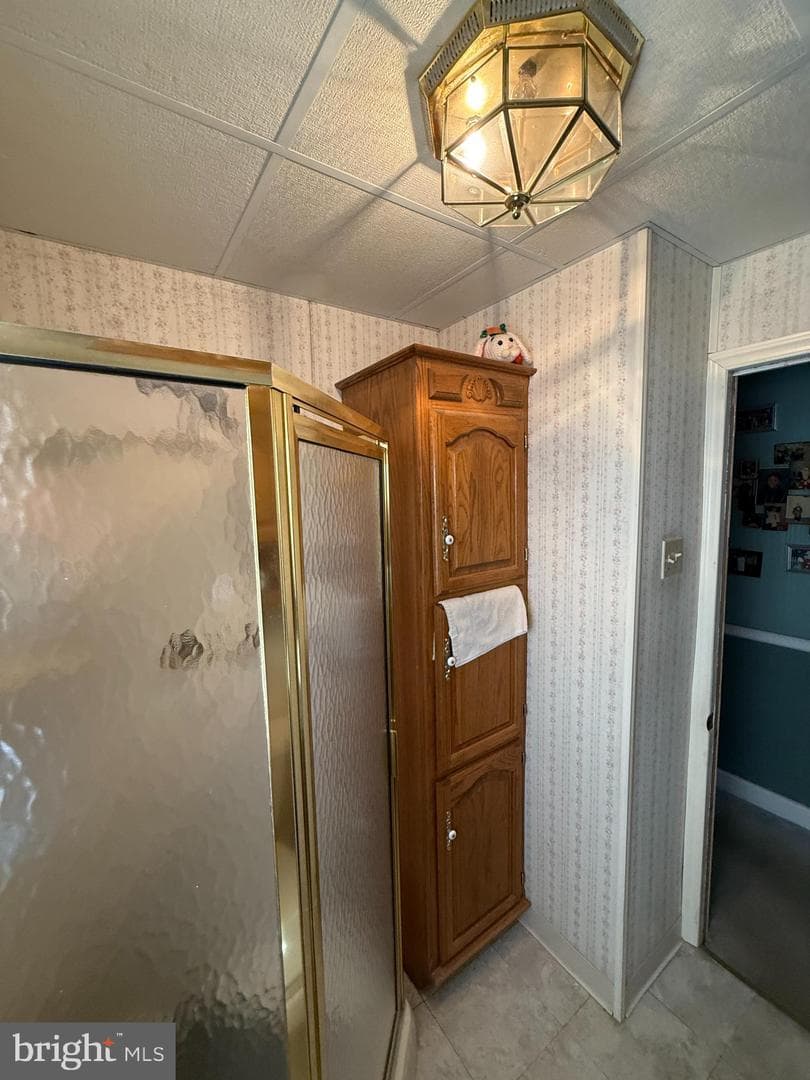 8 Meadow Avenue photo 15