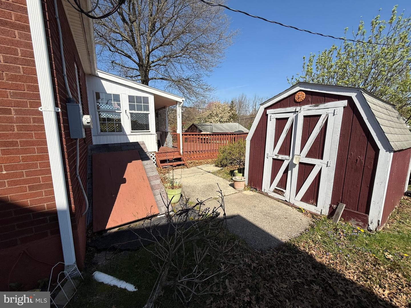 8 Meadow Avenue photo 27