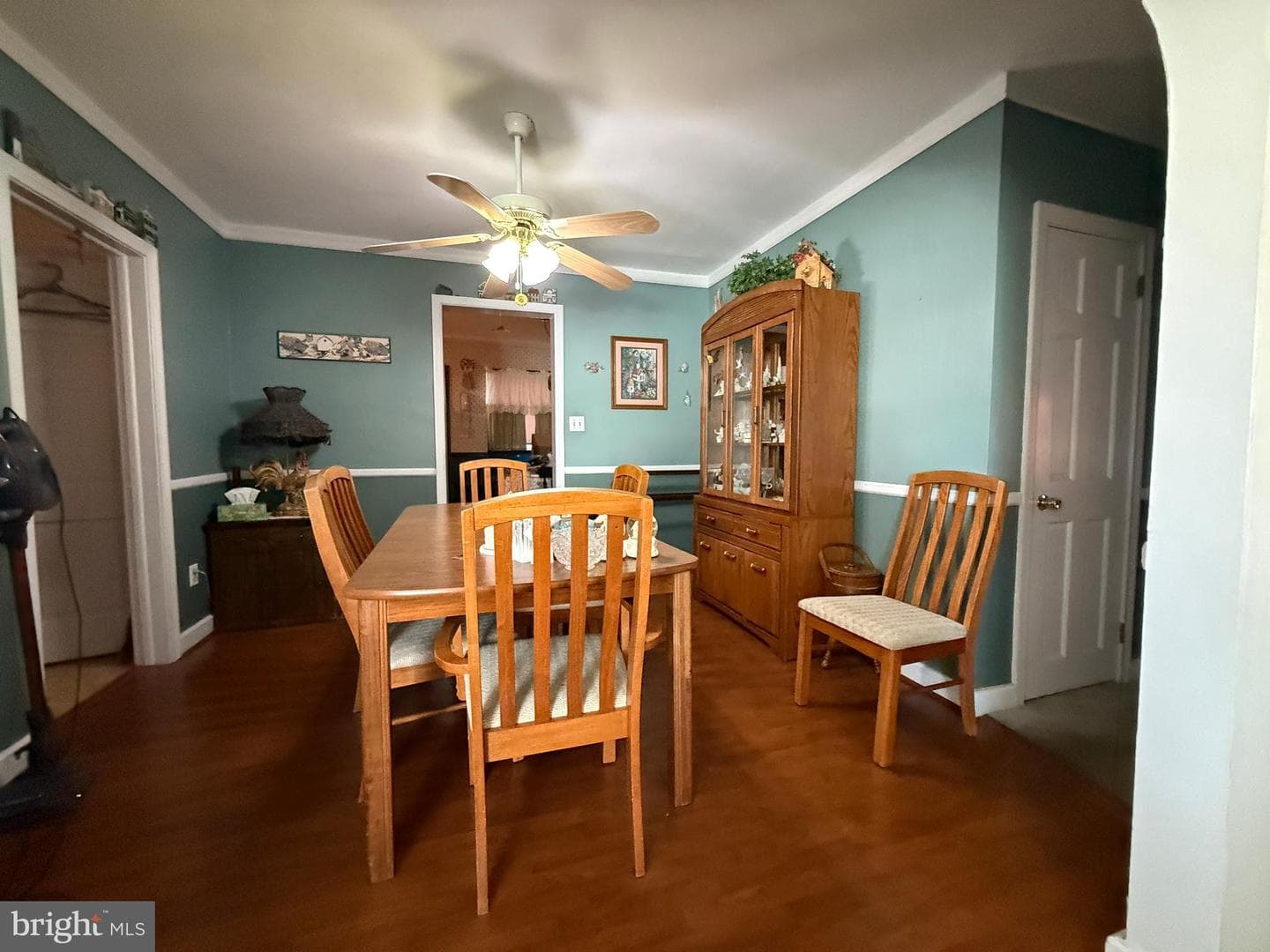 8 Meadow Avenue photo 6