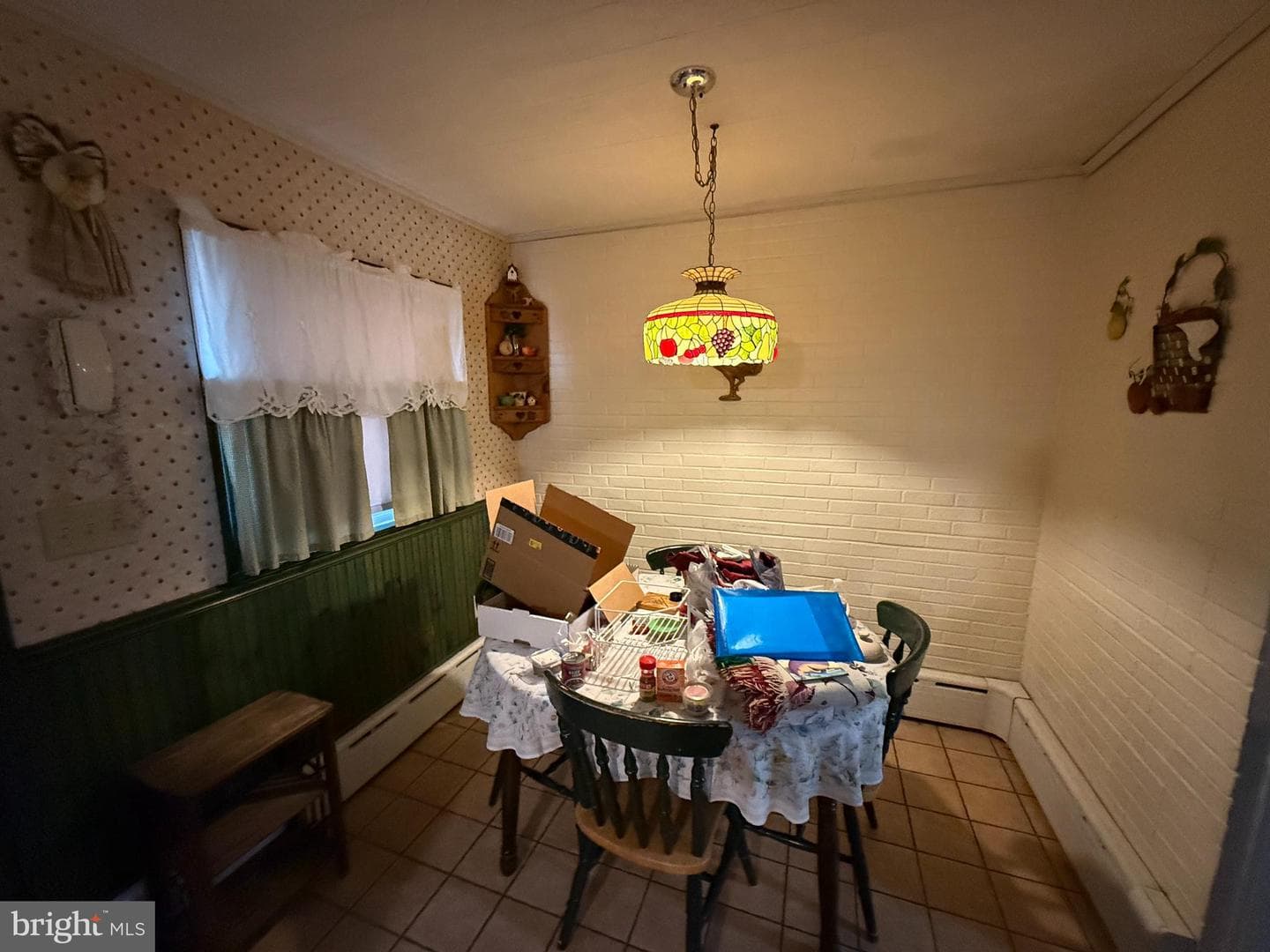 8 Meadow Avenue photo 9