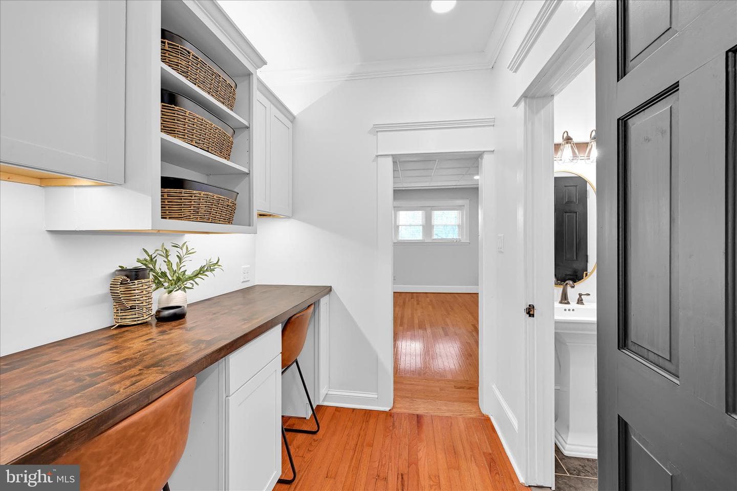 197 Dock Street photo 47