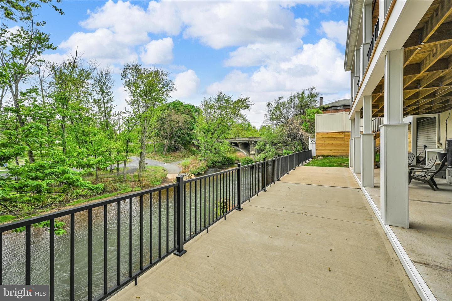 197 Dock Street photo 51