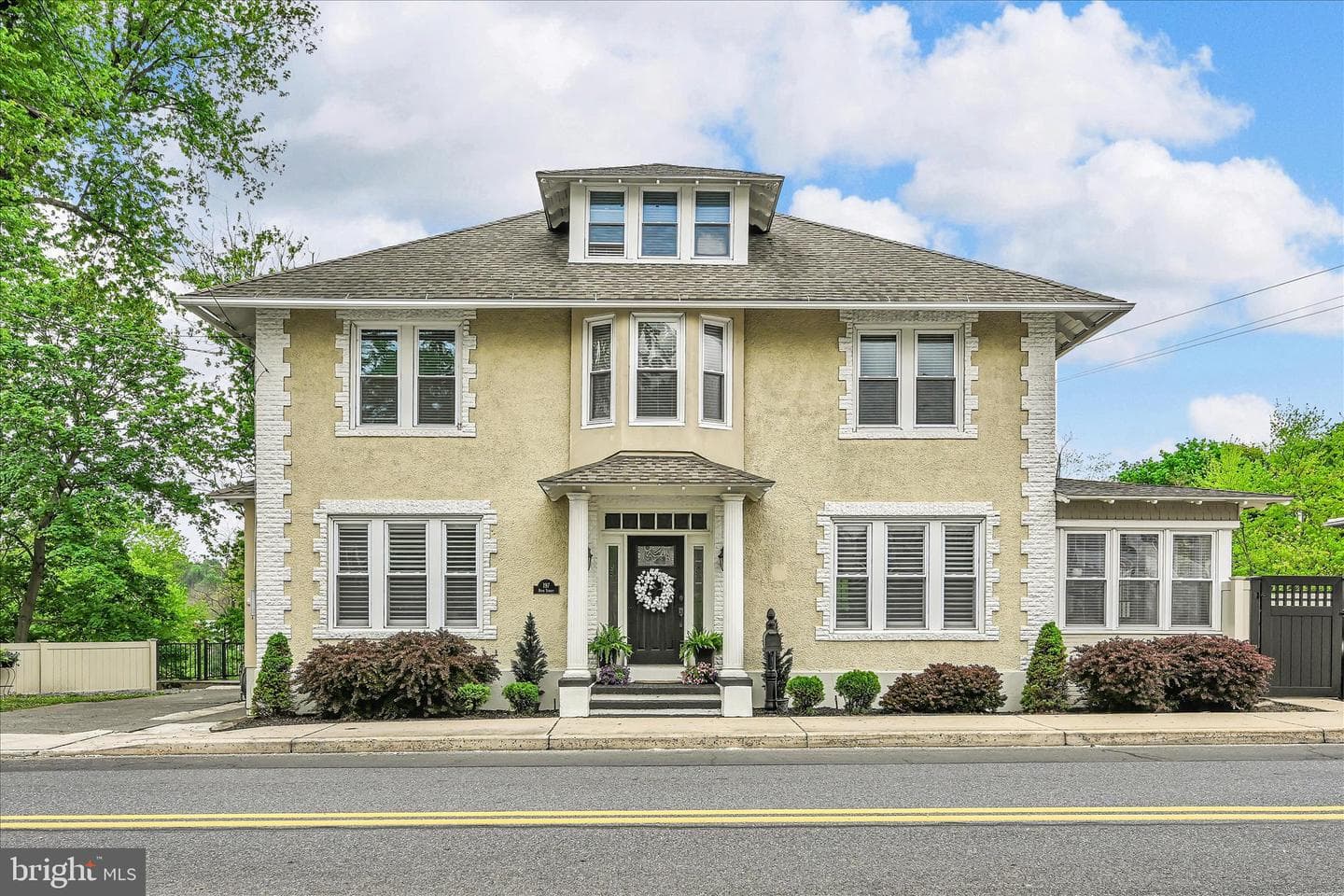 197 Dock Street photo 60