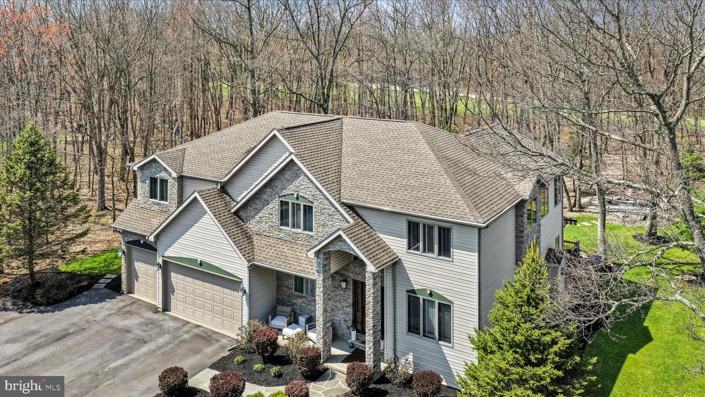 34 Golfwood Drive, Hazleton