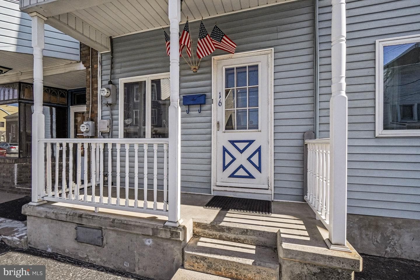 16 E Pine Street