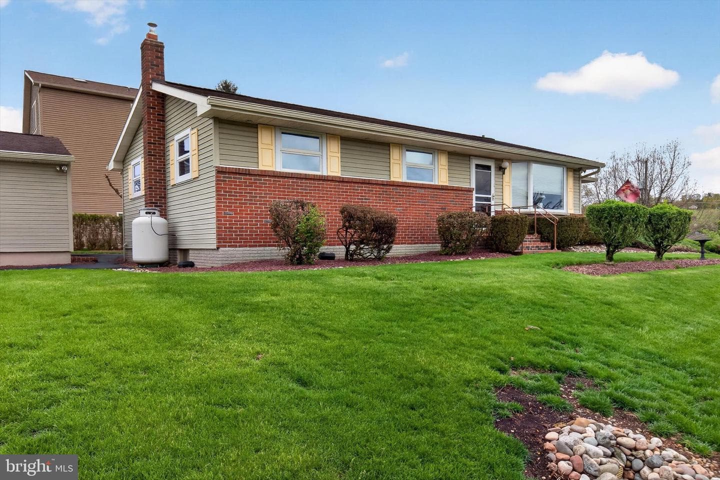 1472 Bearcat Cove photo 3