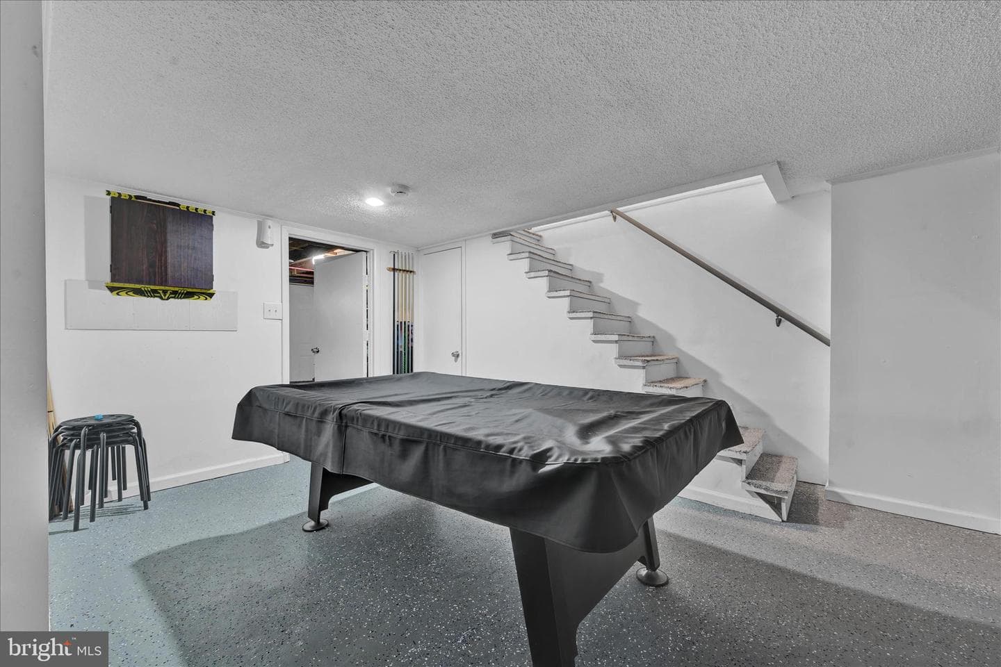 100 W Cherry Street photo 27