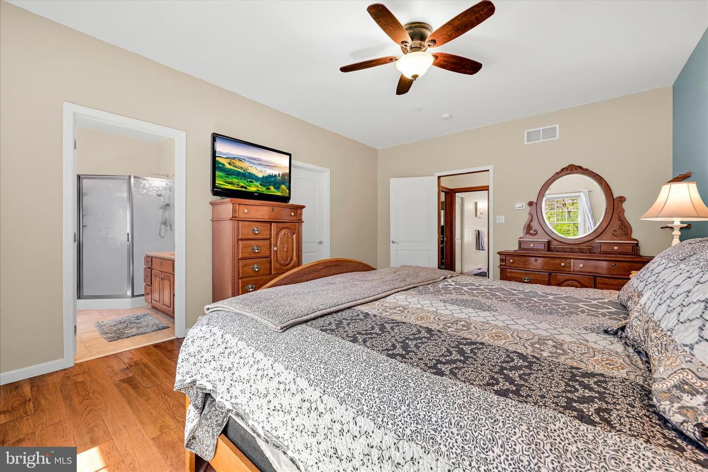 220 Lake Drive photo 26