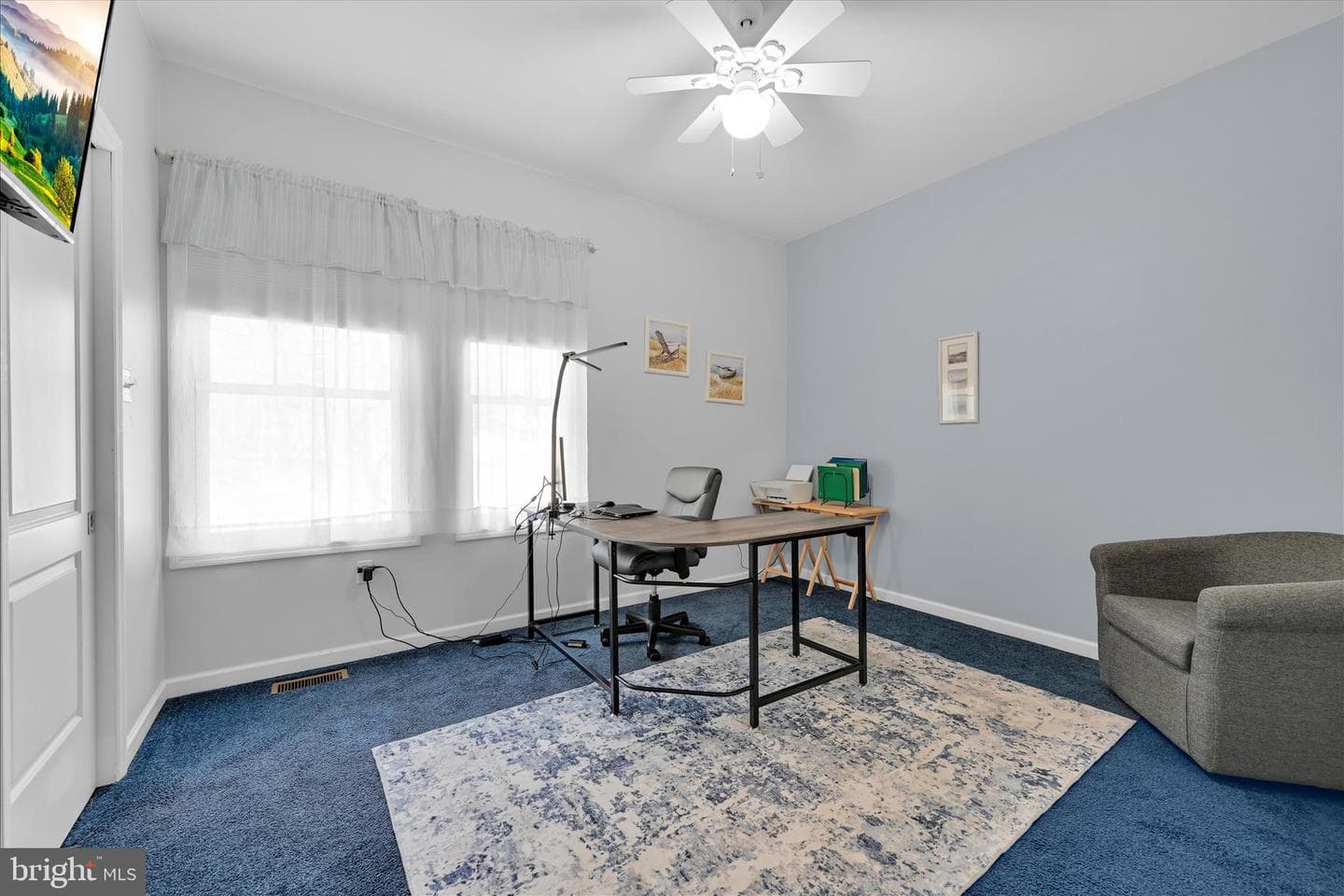 220 Lake Drive photo 30