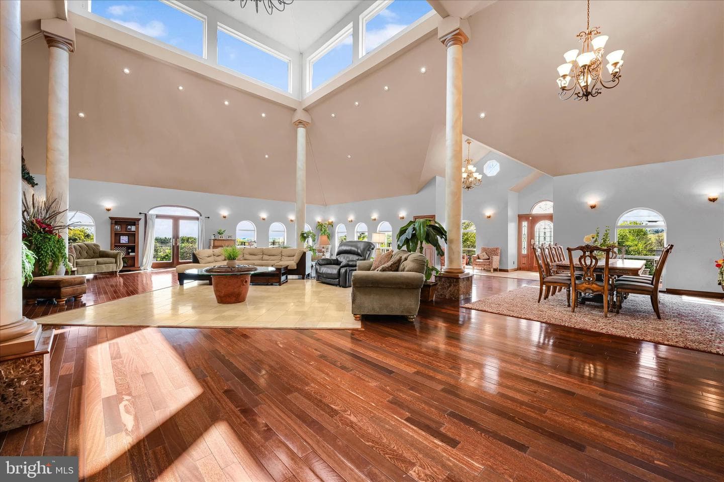 1076 Indian Cove photo 11