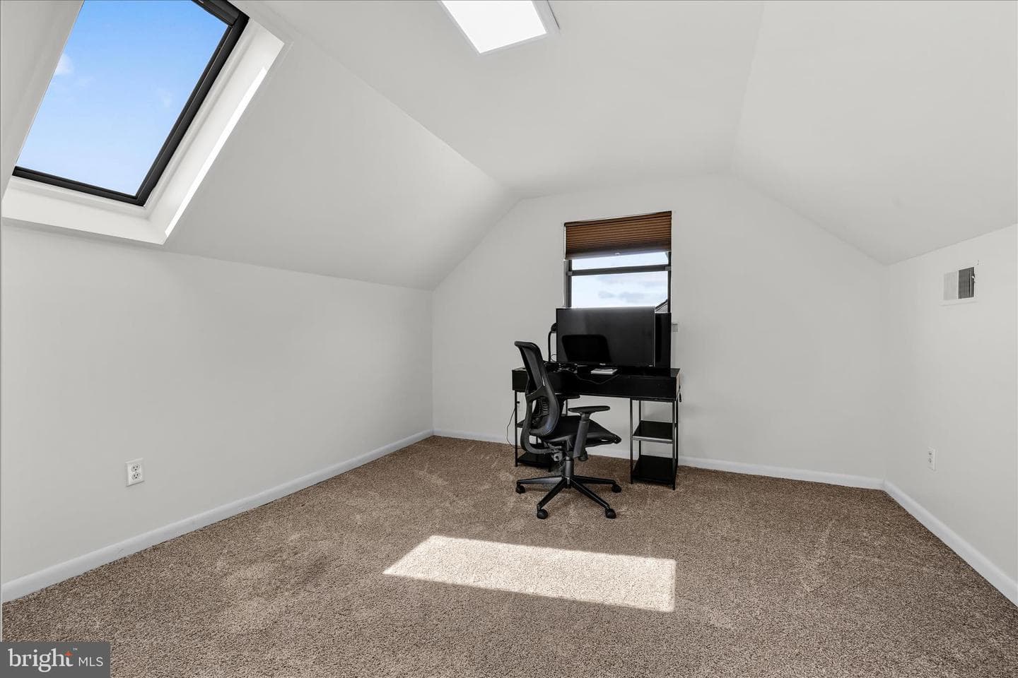 1076 Indian Cove photo 37