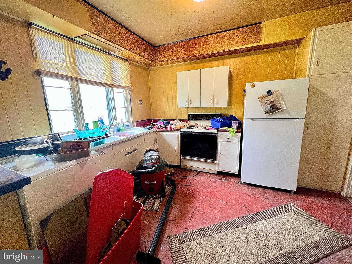 280 Fairview Street photo 11