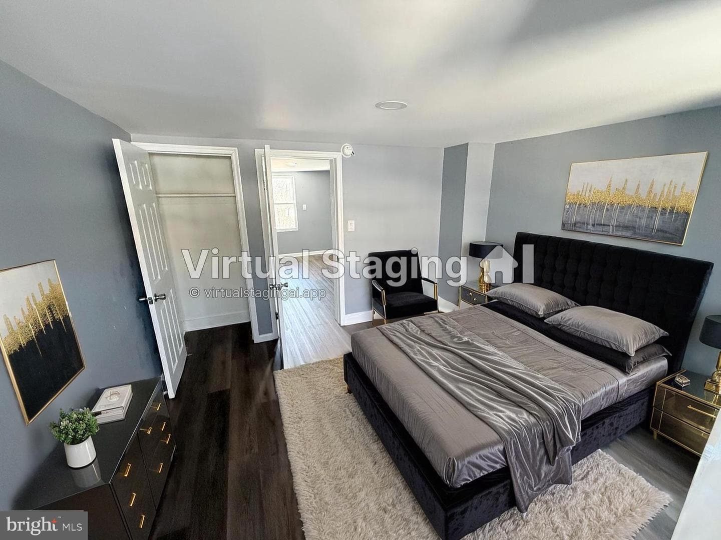 741 E Norwegian Street photo 15