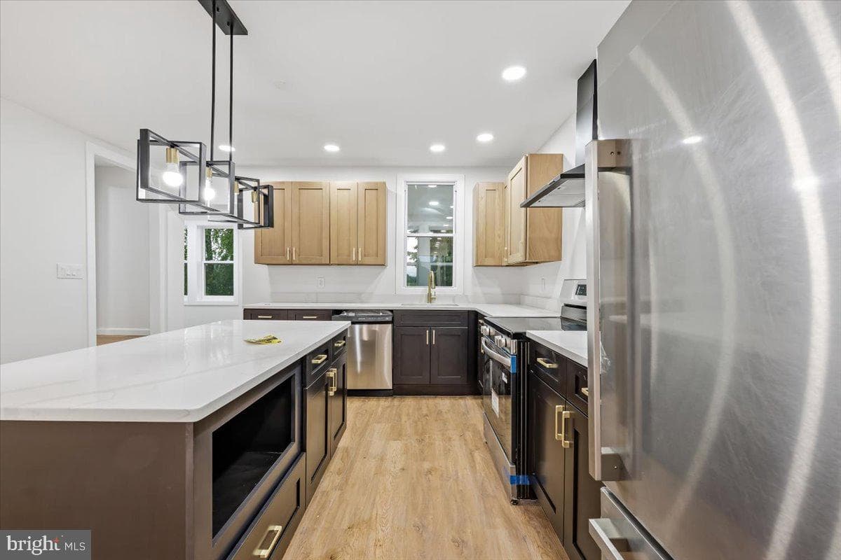 1800 W Wiconisco Street photo 16