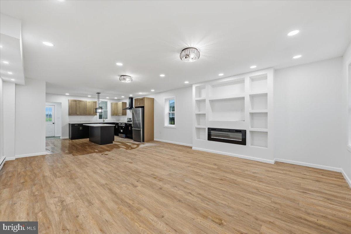 1800 W Wiconisco Street photo 7