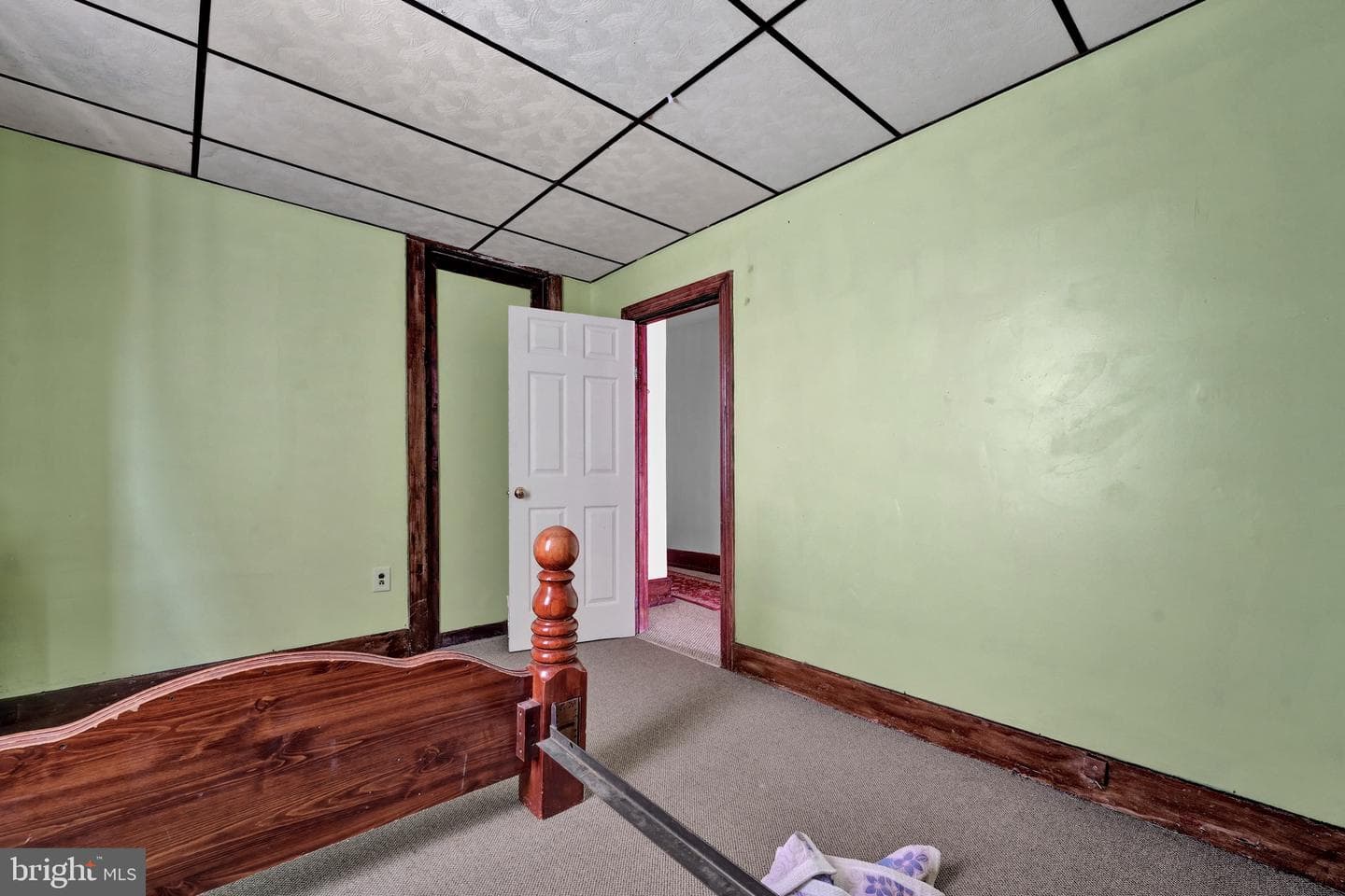 610 W Race Street photo 21