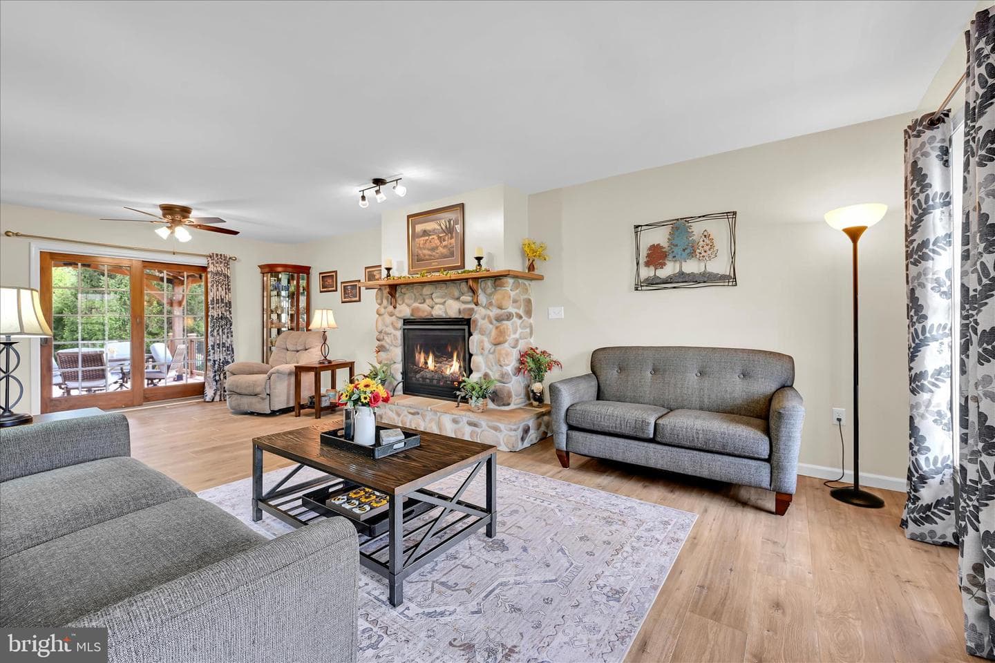 354 Millers Road photo 14