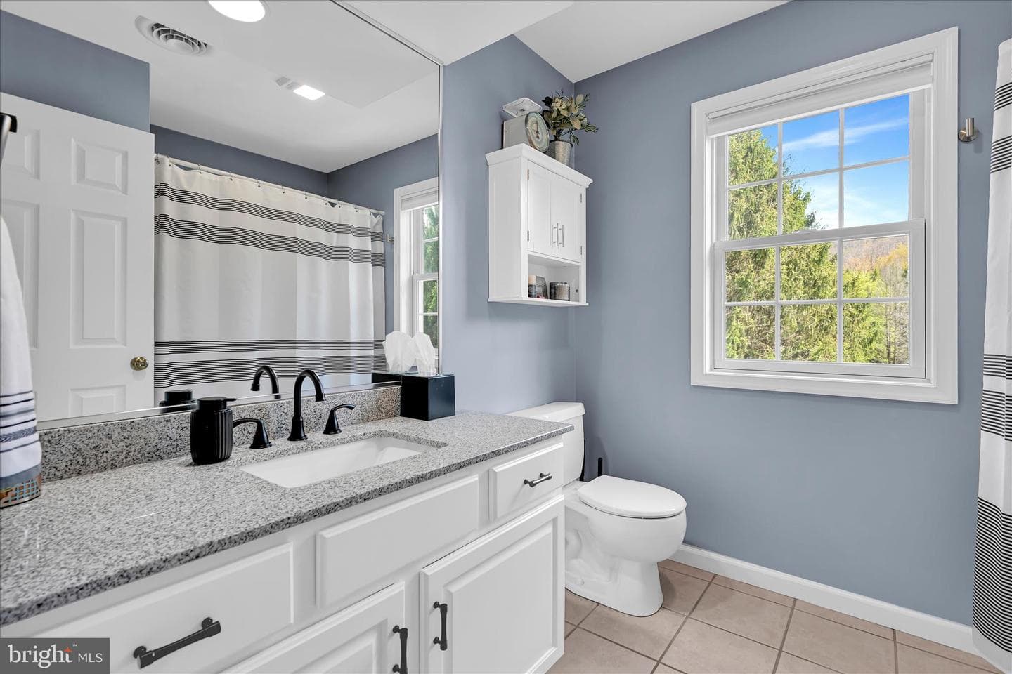 354 Millers Road photo 26
