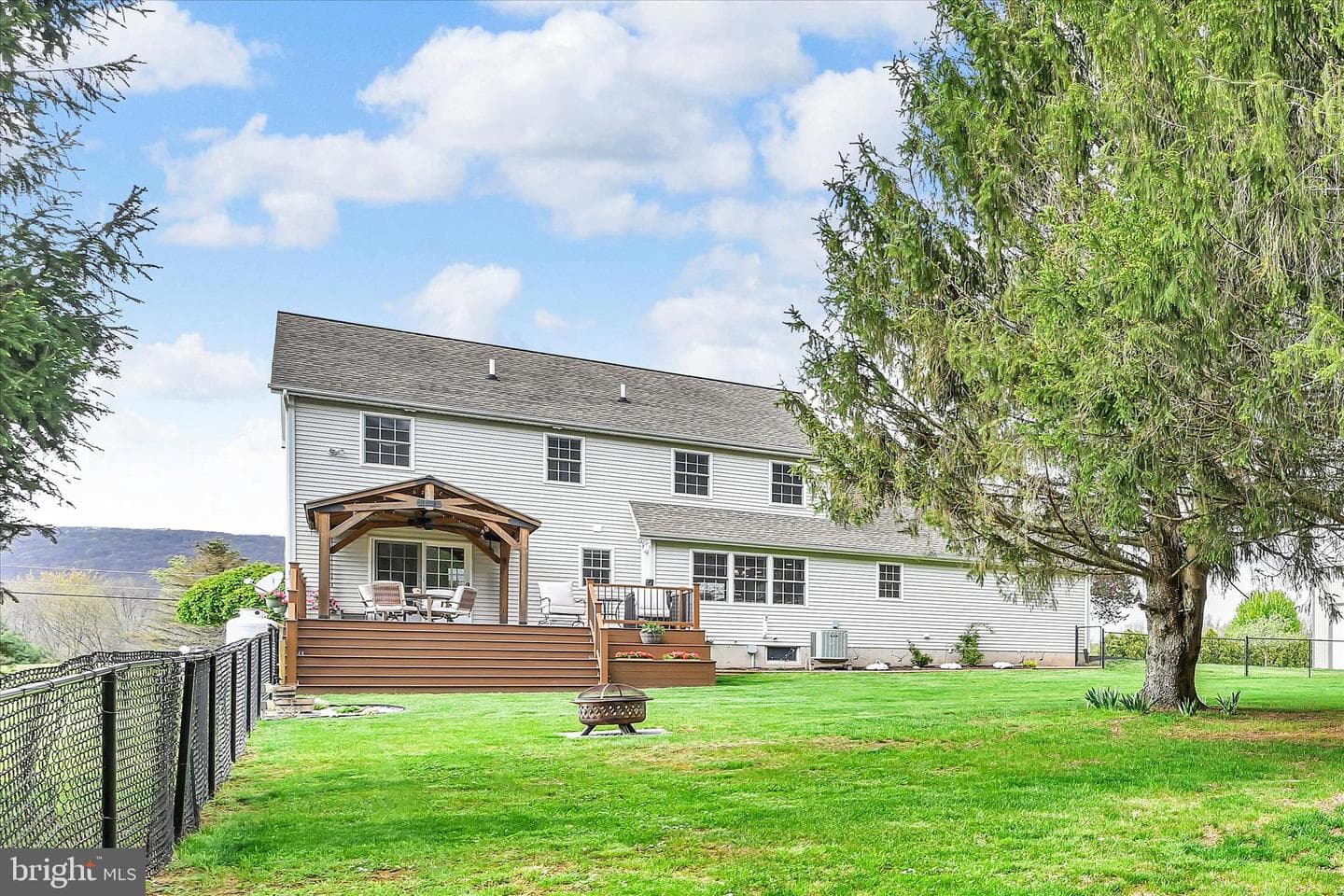 354 Millers Road photo 32