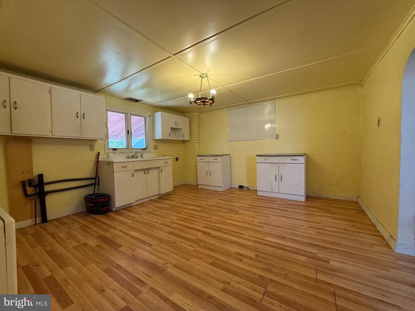 10 E Ruddle Street photo 14